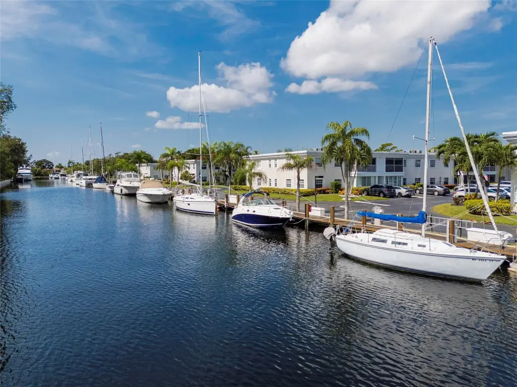 6201 Bay Club Drive #4, Fort Lauderdale, FL 33308 - Image #1