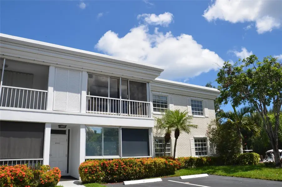 6201 Bay Club Drive #4, Fort Lauderdale, FL 33308 - Image #3