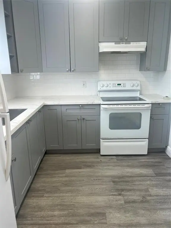 560 SW 14th St, Deerfield Beach, FL 33441 - Image #2