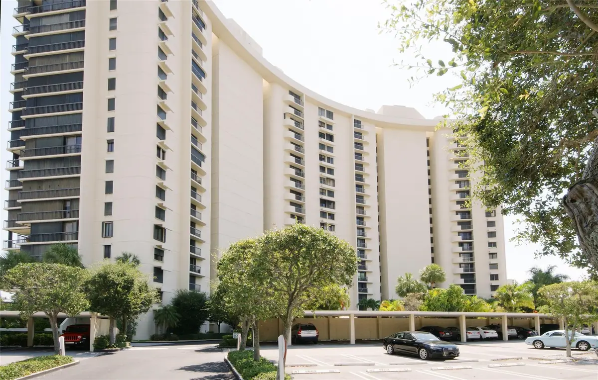 2480 Presidential Way #1703, West Palm Beach, FL 33401 - Image #1