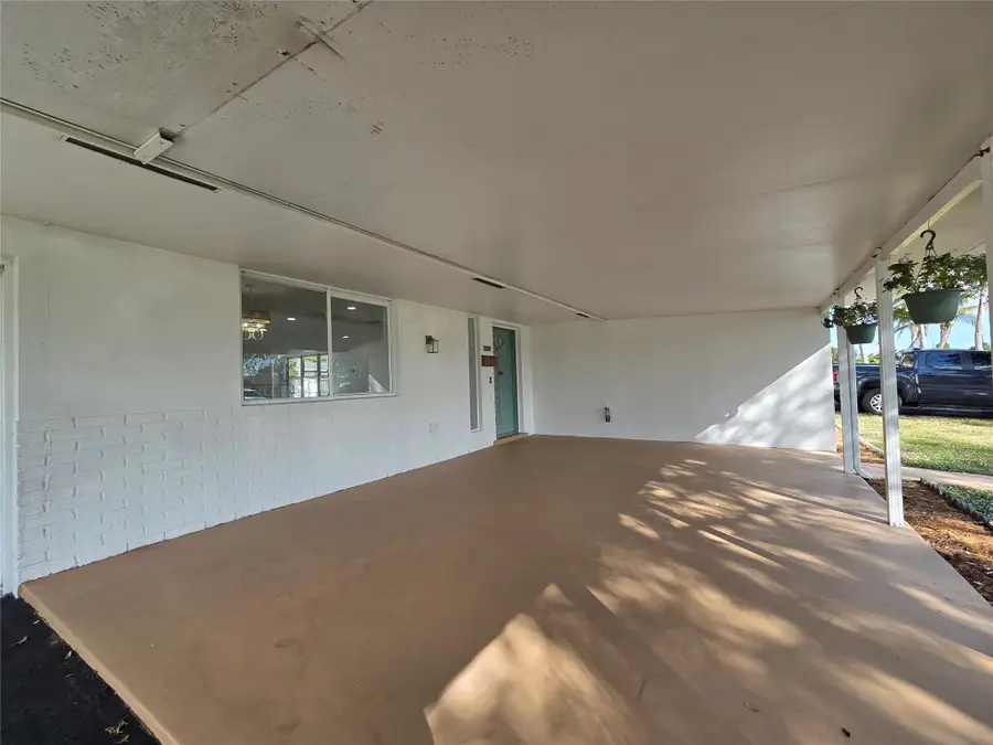 8571 NW 16th St, Pembroke Pines, FL 33024 - Image #3