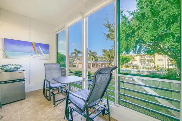 4421 NW 16th St #206-G, Lauderhill, FL 33313