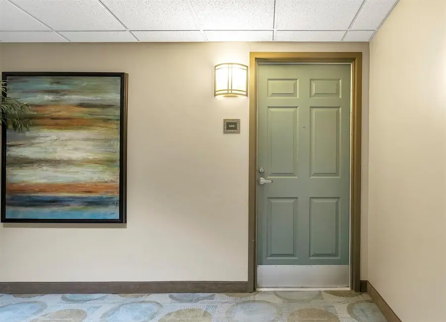 3020 NE 32nd Avenue #406, Fort Lauderdale, FL 33308 - Image #2