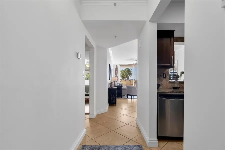 3020 NE 32nd Avenue #406, Fort Lauderdale, FL 33308 - Image #3