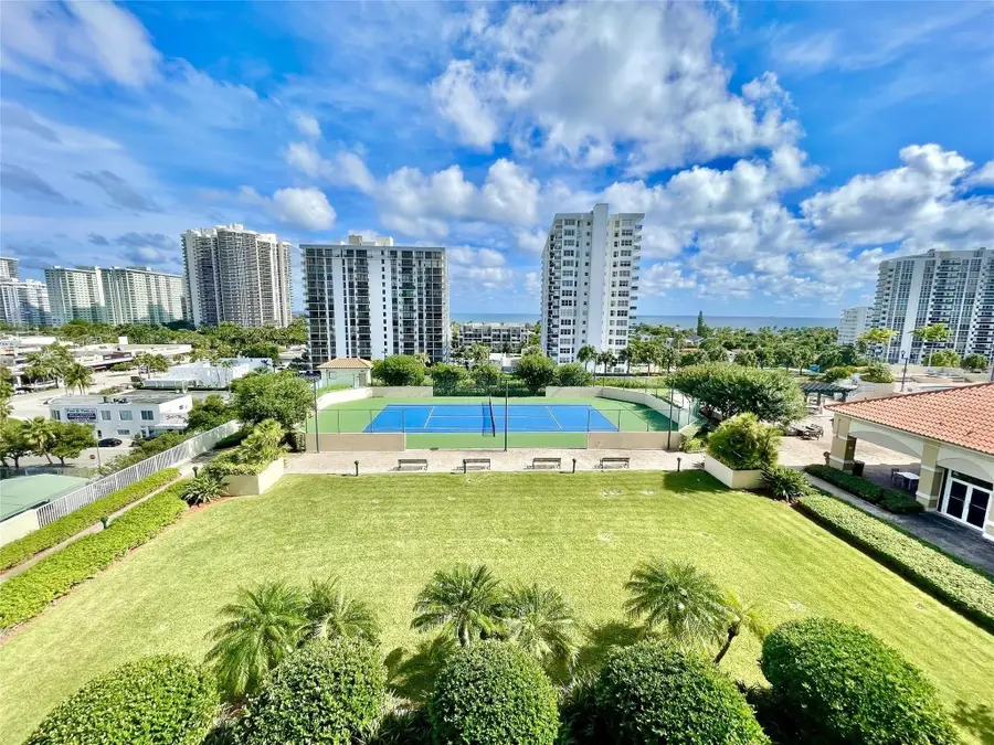 3020 NE 32nd Avenue #905, Fort Lauderdale, FL 33308 - Image #3
