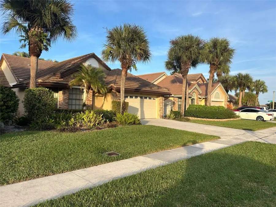 7011 Bitterbush Place, Boynton Beach, FL 33472 - Image #2