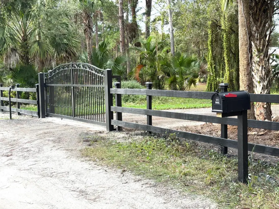 5225 SW Ludlum Street, Palm City, FL 34990 - Image #3