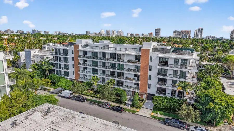 30 Isle Of Venice Dr #403, Fort Lauderdale, FL 33301 - Image #2