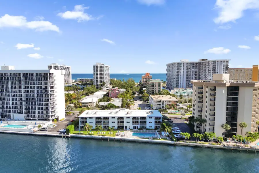 505 N Riverside Dr #7, Pompano Beach, FL 33062 - Image #2