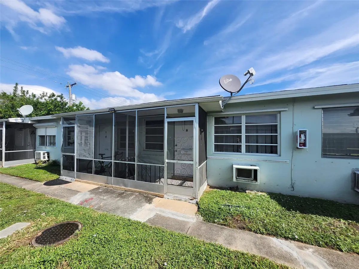 2211 Lincoln St #9, Hollywood, FL 33020 - Image #1