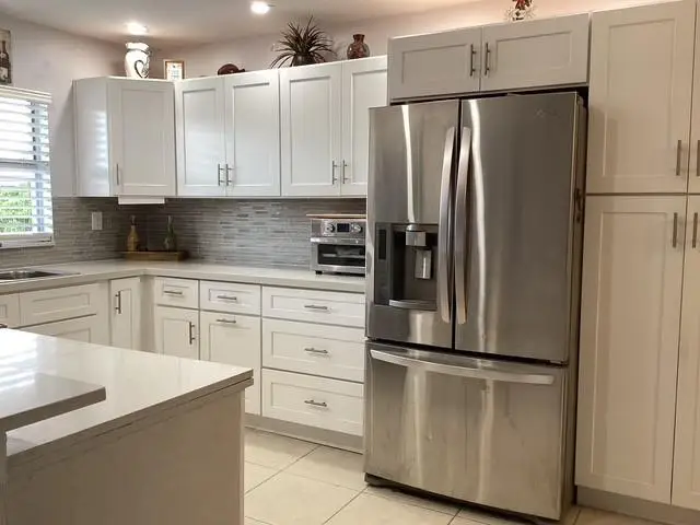 9481 Sunrise Lakes Blvd #303, Sunrise, FL 33322 - Image #1