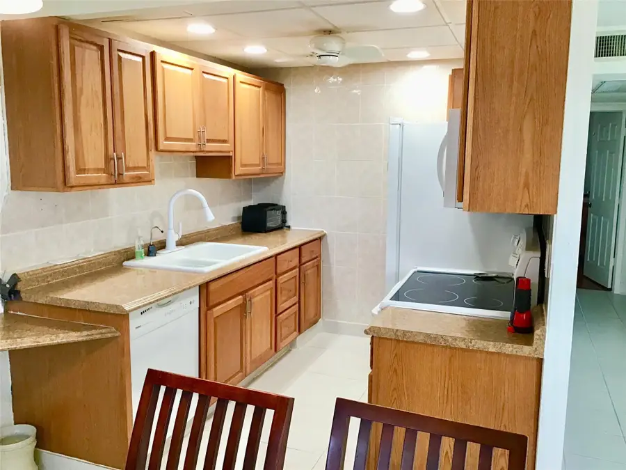 2038 Exeter C #2038, Boca Raton, FL 33434 - Image #3