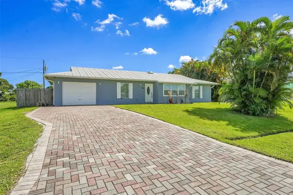 709 SW Dorchester Street, Port St Lucie, FL 34983