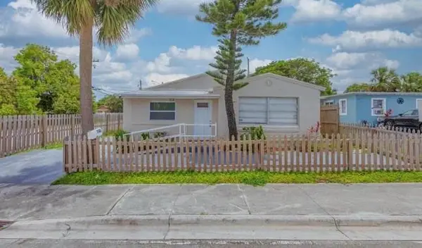 1105 W 34th Street, Riviera Beach, FL 33404