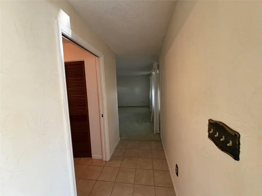 1325 40th Avenue, Vero Beach, FL 32960 - Image #3