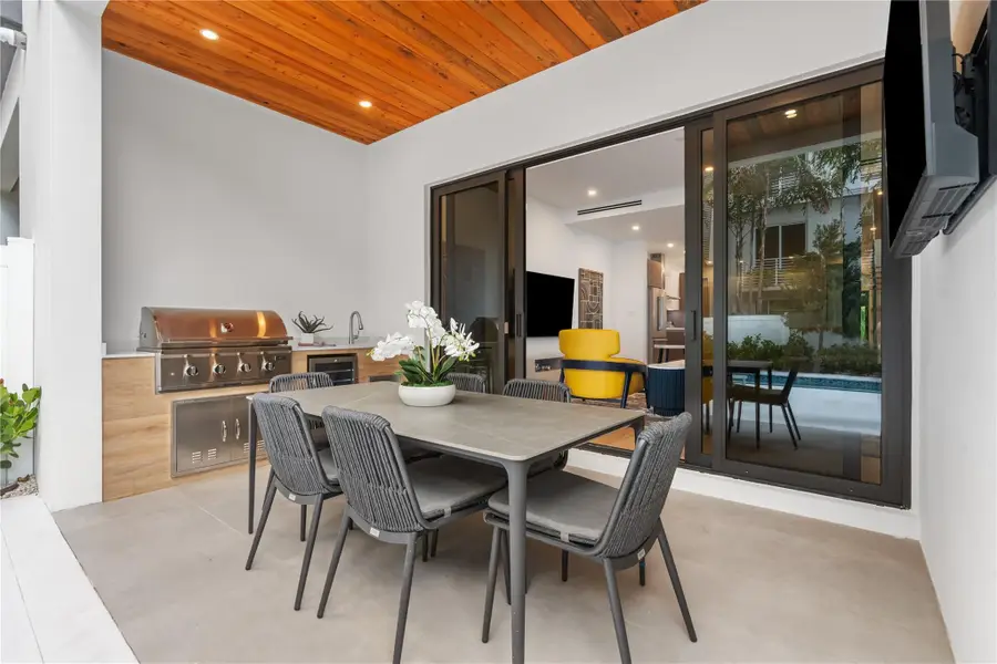 808 SE 12th Street #808, Fort Lauderdale, FL 33316 - Image #3