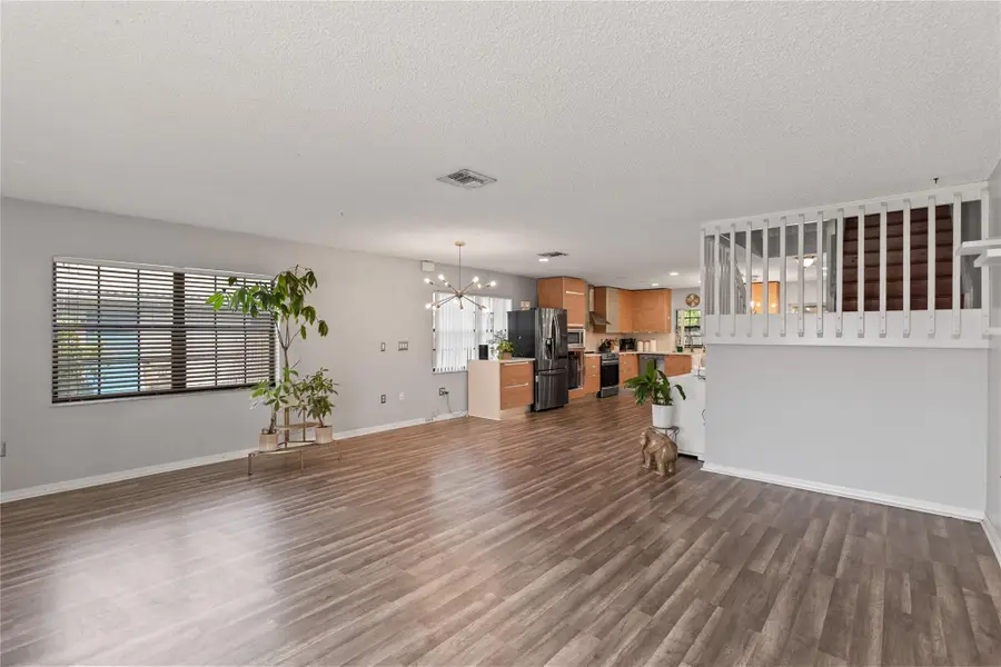 520 Sumter Ave, Davie, FL 33325 - Image #3