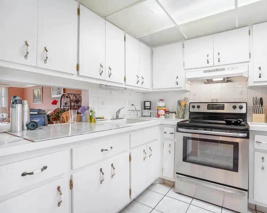 2881 NW 47th Ter #406, Lauderdale Lakes, FL 33313 - Image #3