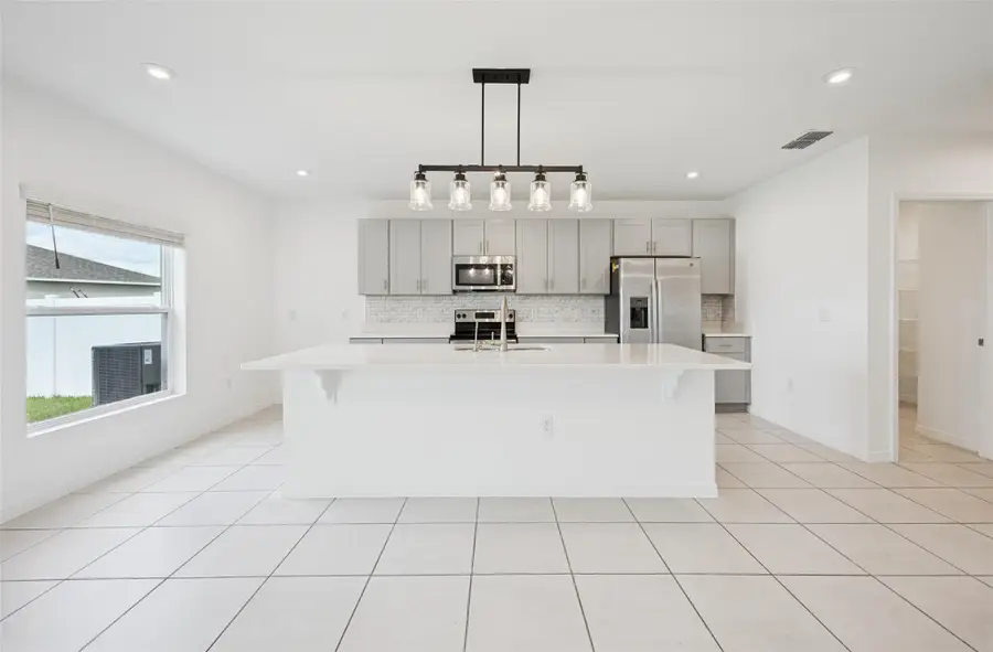 4295 Southern Vista Loop, Saint Cloud, FL 34772-6880 - Image #3