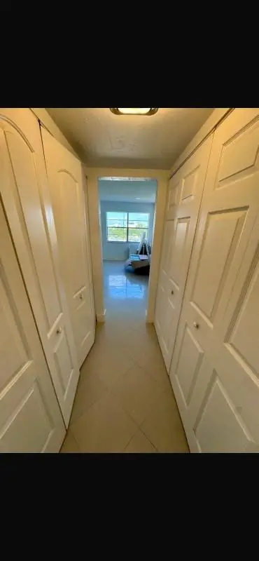 1130 11th St #6J, Miami Beach, FL 33139 - Image #3