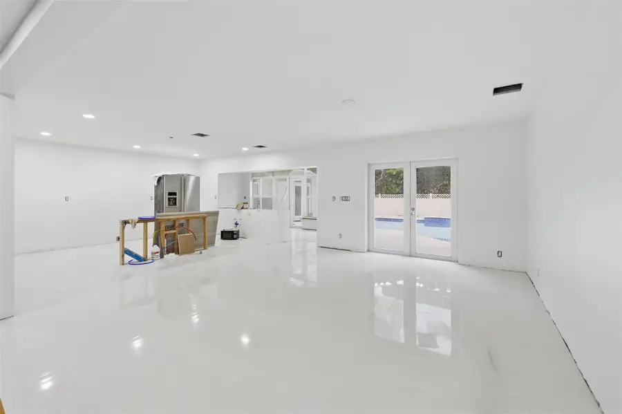 2026 NE 32nd Ave, Fort Lauderdale, FL 33305 - Image #3