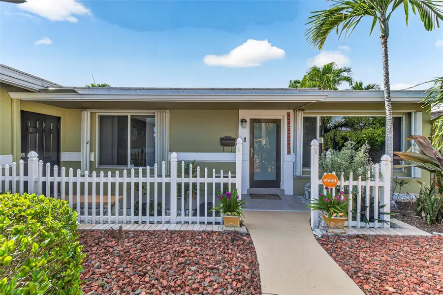2213 NE 16th Ave, Wilton Manors, FL 33305 - Image #3