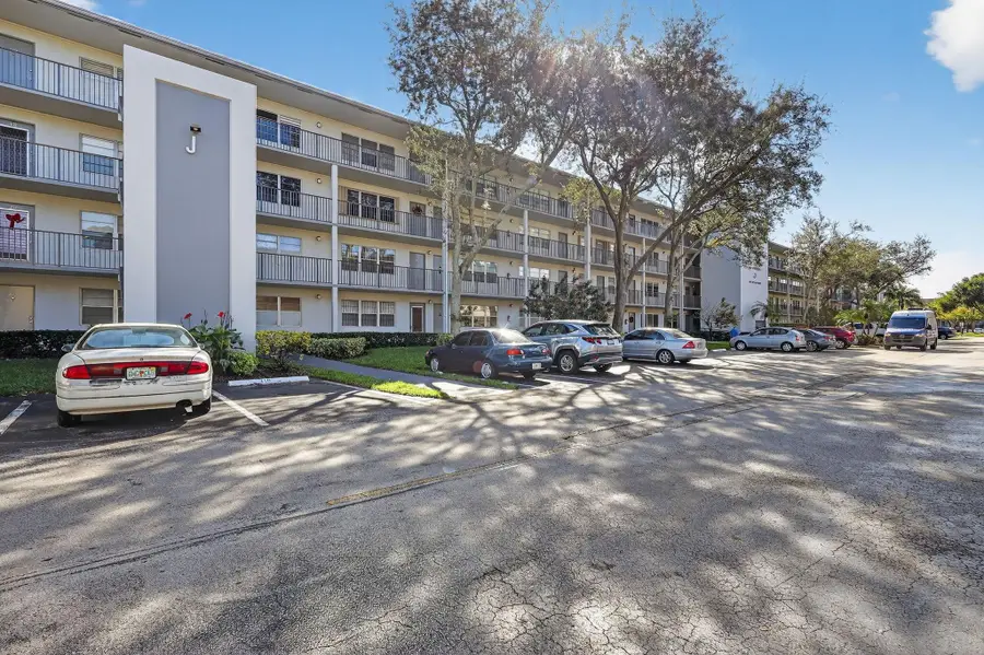 101 SW 132nd Way #418J, Hollywood, FL 33027 - Image #2