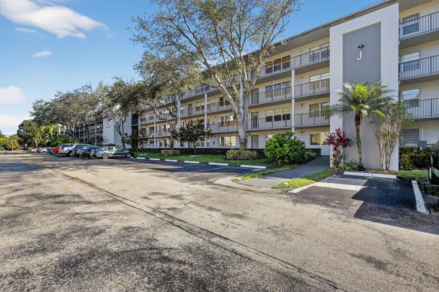 101 SW 132nd Way #418J, Hollywood, FL 33027 - Image #3