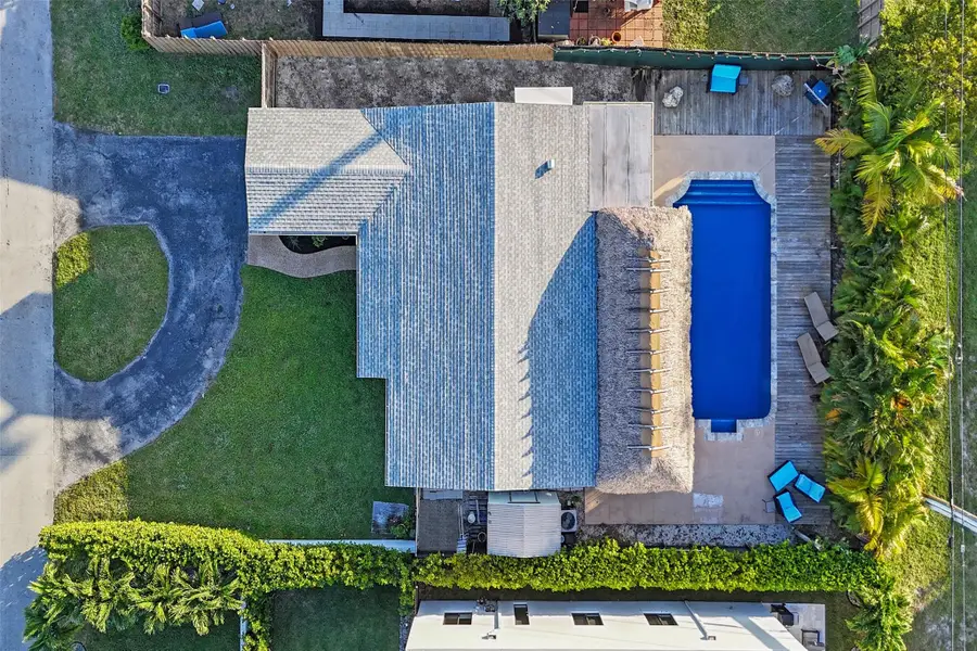 4221 NE 13th Ave, Oakland Park, FL 33334 - Image #2