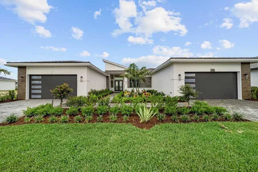 9187 SW Shinnecock Drive, Port Saint Lucie, FL 34987 - Image #2