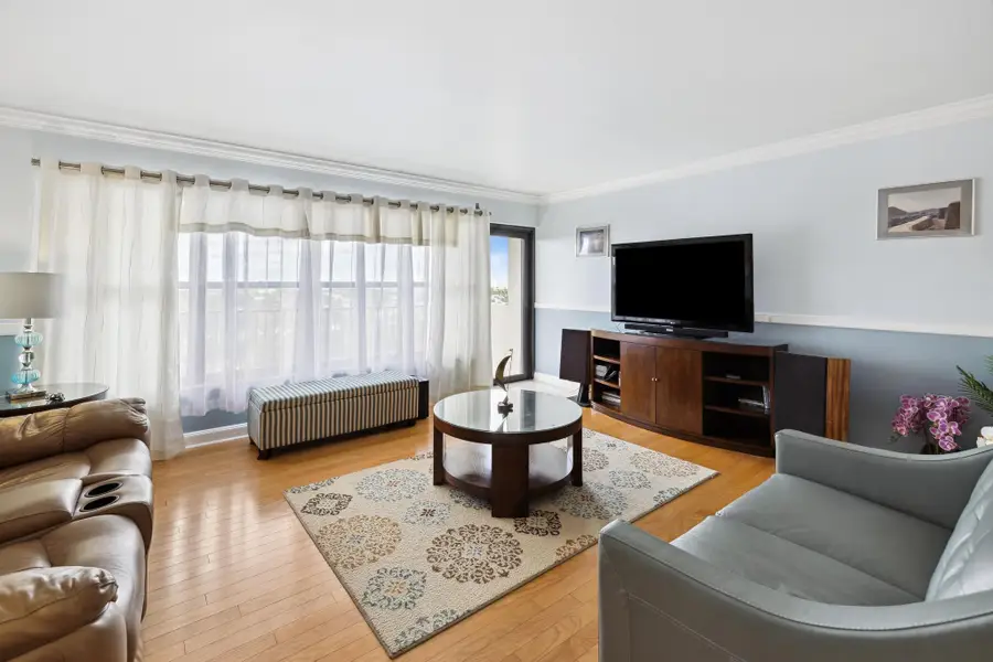 3200 Port Royale Dr #1208, Fort Lauderdale, FL 33308 - Image #2