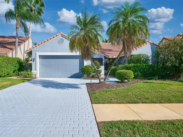 19284 Cherry Hills Ter, Boca Raton, FL 33498