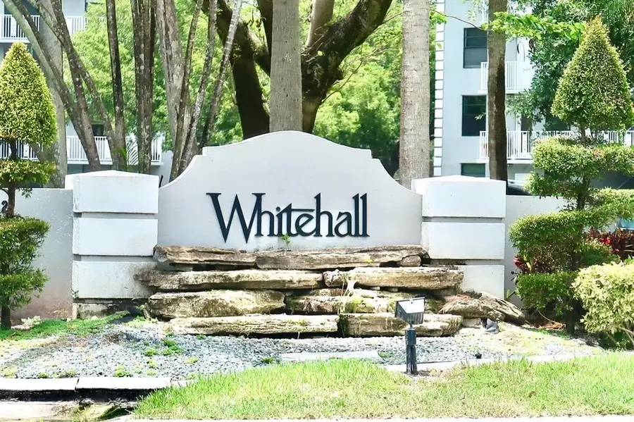1502 Whitehall Dr #106, Davie, FL 33324 - Image #2
