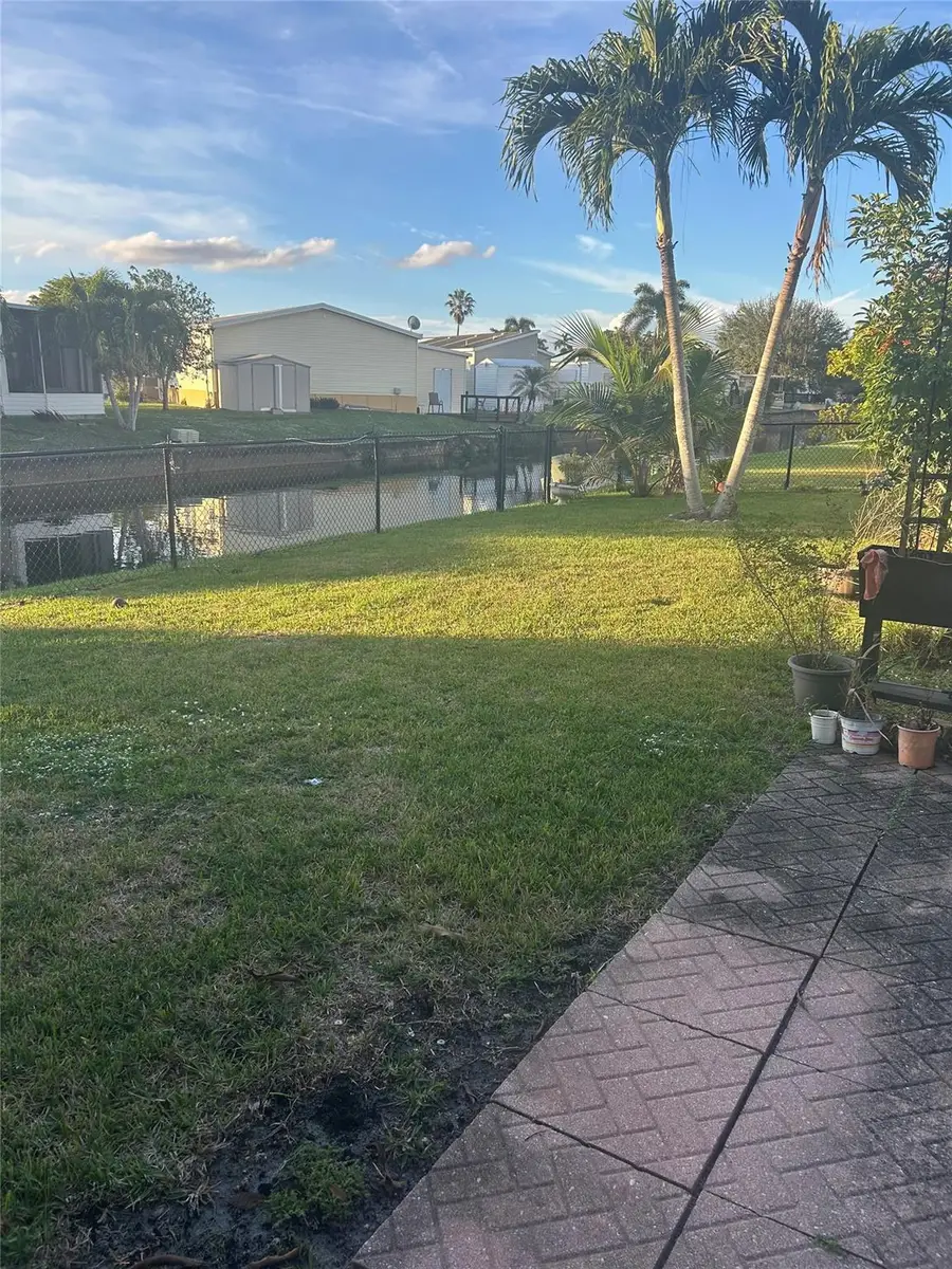 2341 SW 84th Ave, Davie, FL 33324 - Image #2