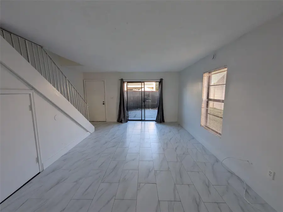 2456 NW 52nd Ave #2456, Fort Lauderdale, FL 33313 - Image #3