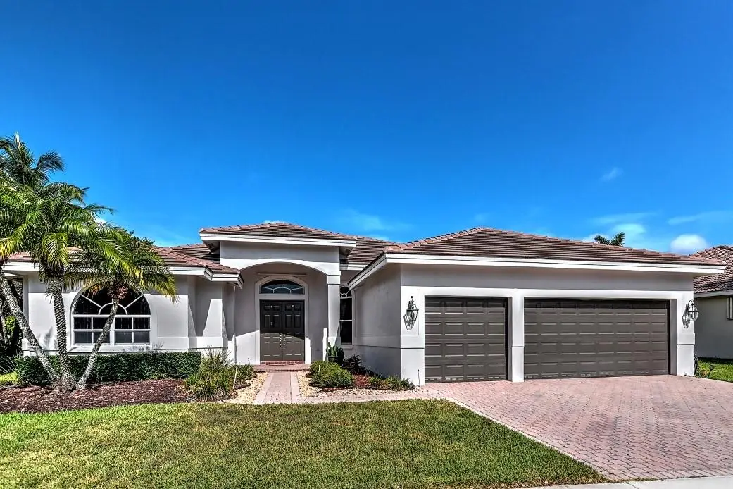 1125 E Waterside Cir, Weston, FL 33327 - Image #1