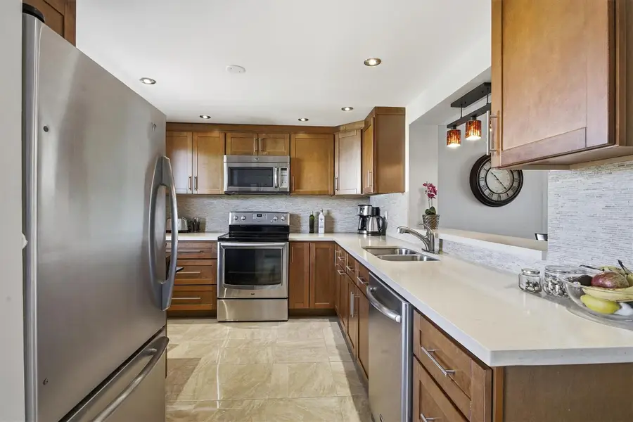 311 SE 3rd St #410, Dania Beach, FL 33004 - Image #2