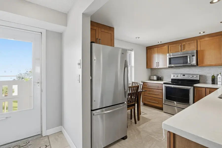 311 SE 3rd St #410, Dania Beach, FL 33004 - Image #3