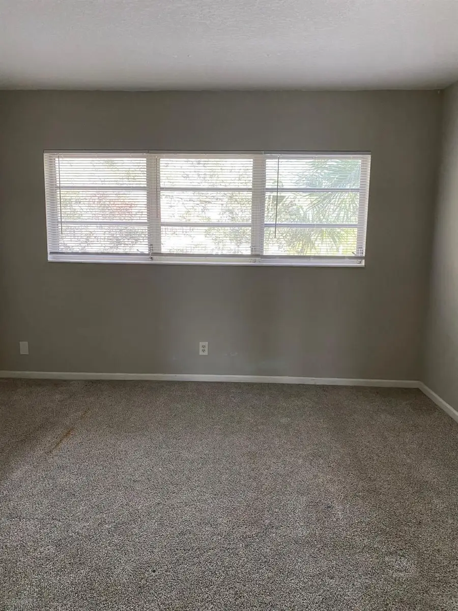 2303 S Federal Highway #19, Boynton Beach, FL 33435 - Image #2