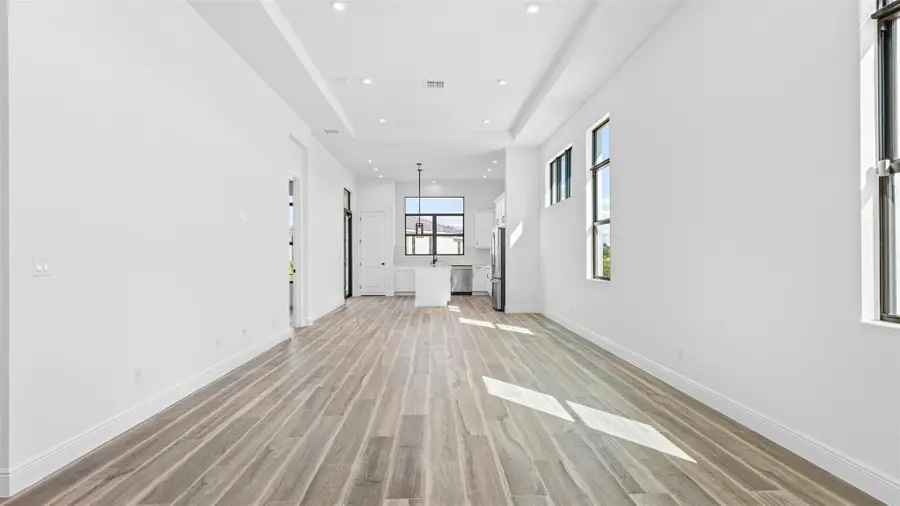 8388 SW Piacenza Way, Port Saint Lucie, FL 34987 - Image #3