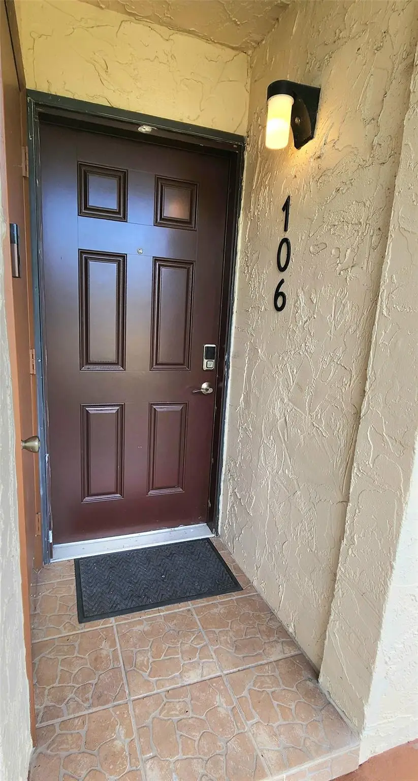 700 SE 6th Ave #106, Deerfield Beach, FL 33441 - Image #3