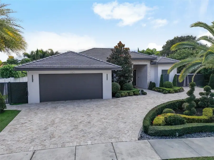 740 SW 18th Street, Boca Raton, FL 33486 - Image #2