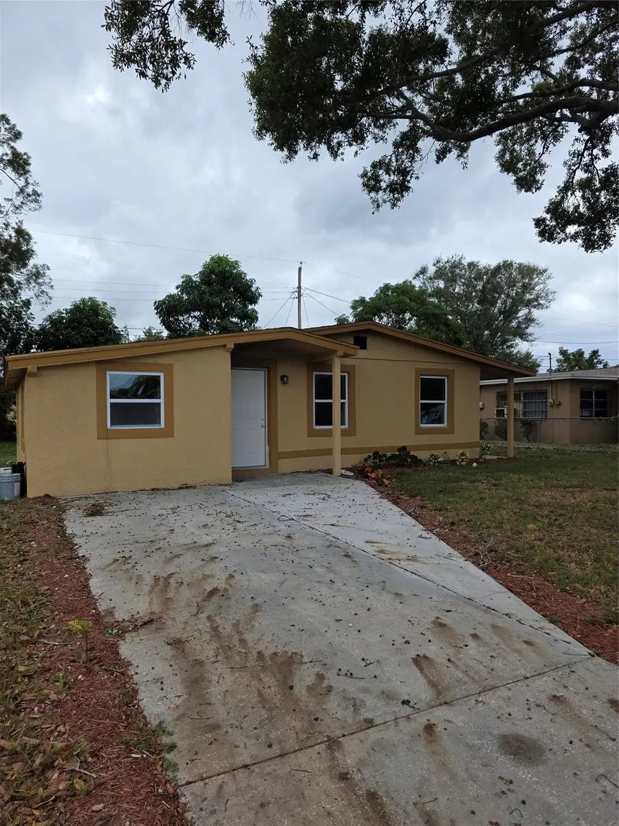 3991 47th St, Vero Beach, FL 32967 - Image #2