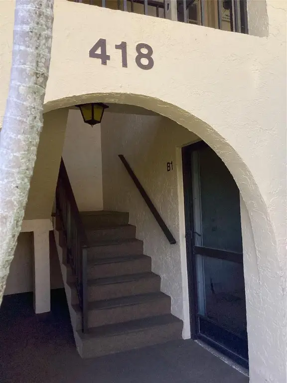 418 Pine Glen Lane #C-2, Greenacres, FL 33463 - Image #2