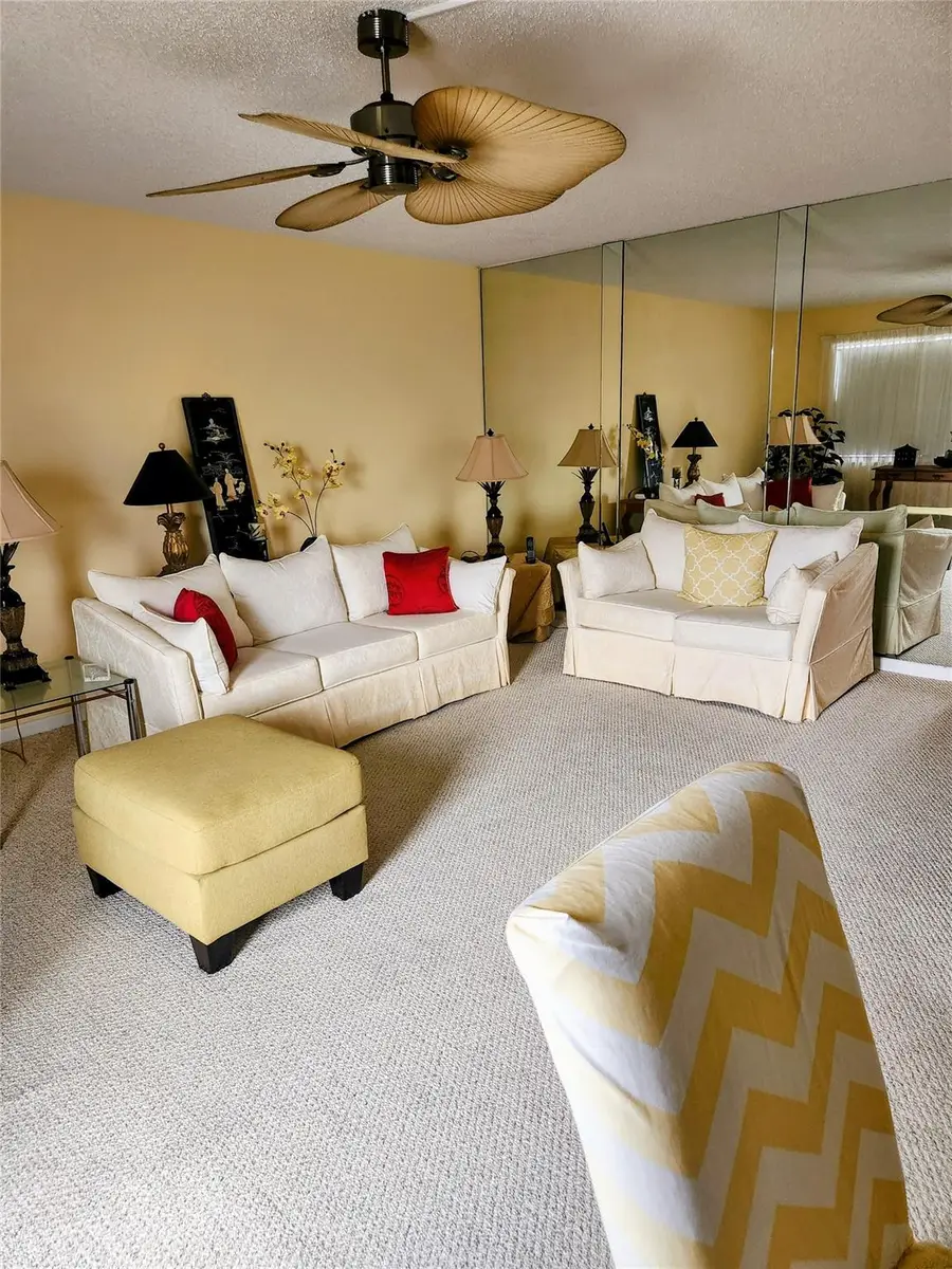 4042 Lyndhurst J #4042, Deerfield Beach, FL 33442 - Image #2