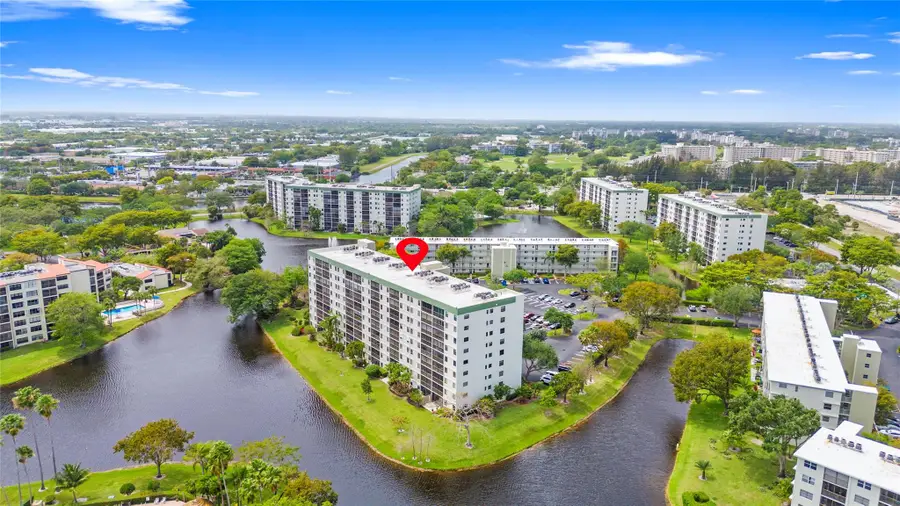 2232 N Cypress Bend Drive #107, Pompano Beach, FL 33069 - Image #3