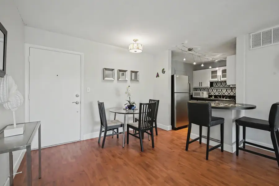 3000 NE 16th Ave #305, Oakland Park, FL 33334 - Image #2