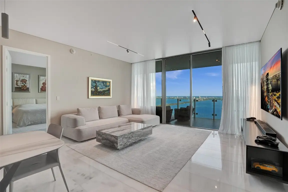 700 NE 26th Terrace #4702, Miami, FL 33137 - Image #1