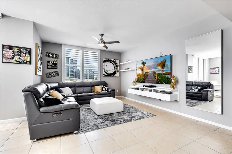 511 SE 5th Ave #1414, Fort Lauderdale, FL 33301 - Image #3