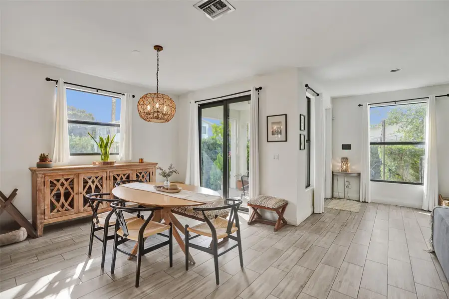 233 NE 11th St #233, Fort Lauderdale, FL 33304 - Image #3